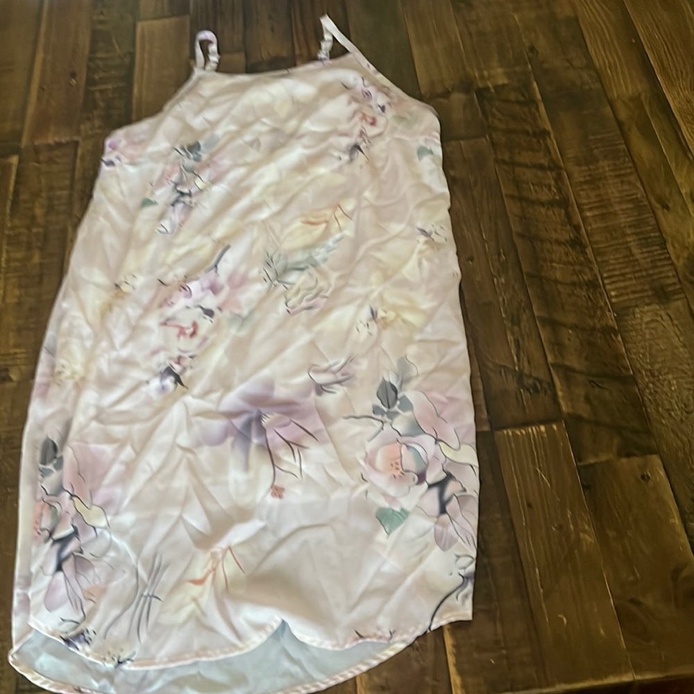 Super pretty silk dress